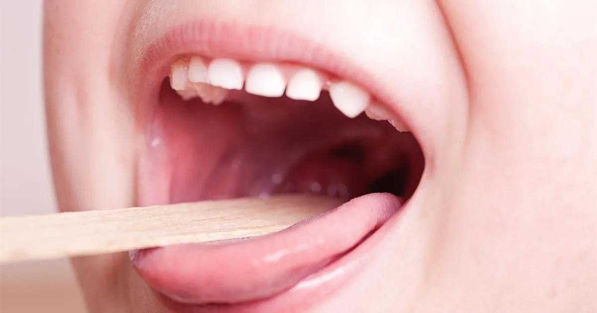 طريقة الوقاية من التهاب الحلق الذي يصيب الأطفال في الشتاء