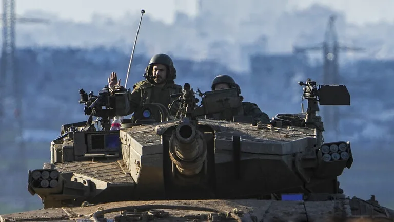 صحافي إسرائيلي يكشف عدد قتلى الجيش الإسرائيلي في غزة