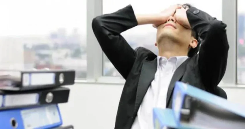 نصائح فعالة لاسترجاع نشاطك في العمل بعد إجازة طويلة