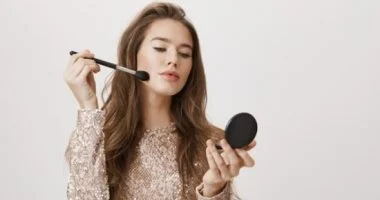 أدوات المكياج