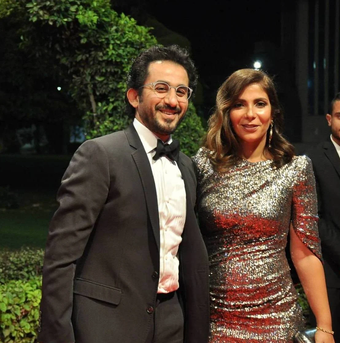 أحمد حلمي ومنى زكي يحتفلان بعيد ميلادهما في يوم واحد: قصة حب استمرت لسنوات