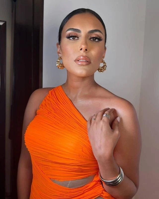 هاجر الشرنوبي ترد على الانتقادات بحزم: "أحب ابني وسأظل أعبّر عن حبي له"