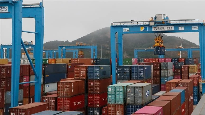 نمو التجارة الخارجية للصين بنسبة 4.9% خلال 11 شهرا