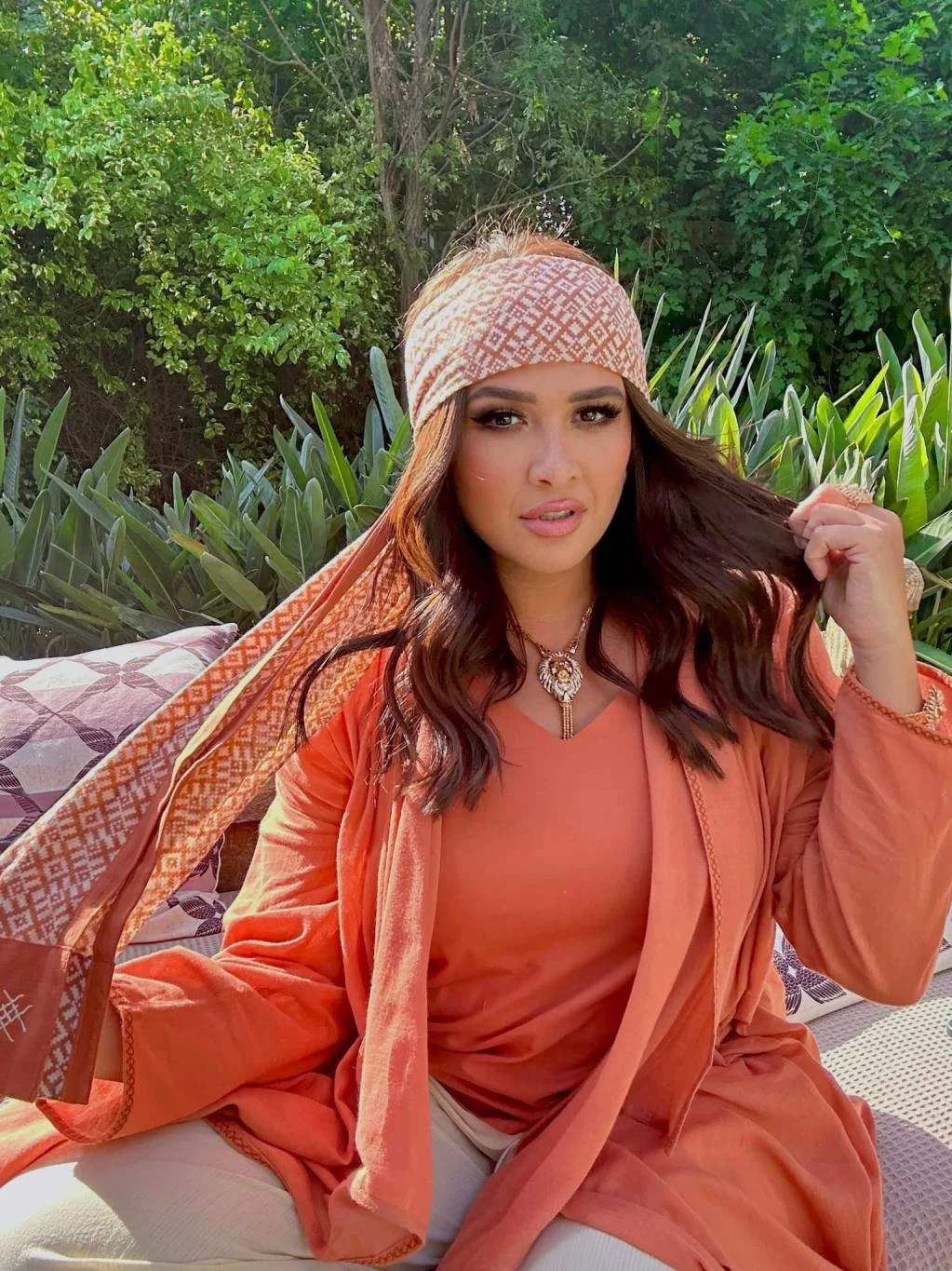 ياسمين عبد العزيز بين فيلم كوميدي ومسلسل رومانسي.. تفاصيل أعمالها الجديدة