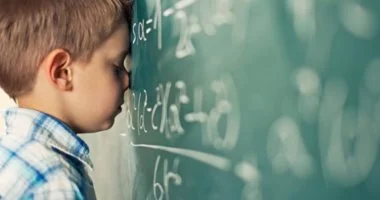 عسر القراءة: كل ما تحتاج معرفته عن هذا الاضطراب وكيفية علاجه