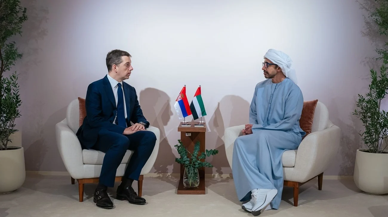 عبدالله بن زايد يلتقي وزير الخارجية الصربي 