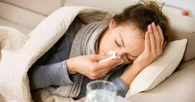 هل يؤثر فيروس H1N1 على الجهاز الهضمي؟ استشارى يوضح 
