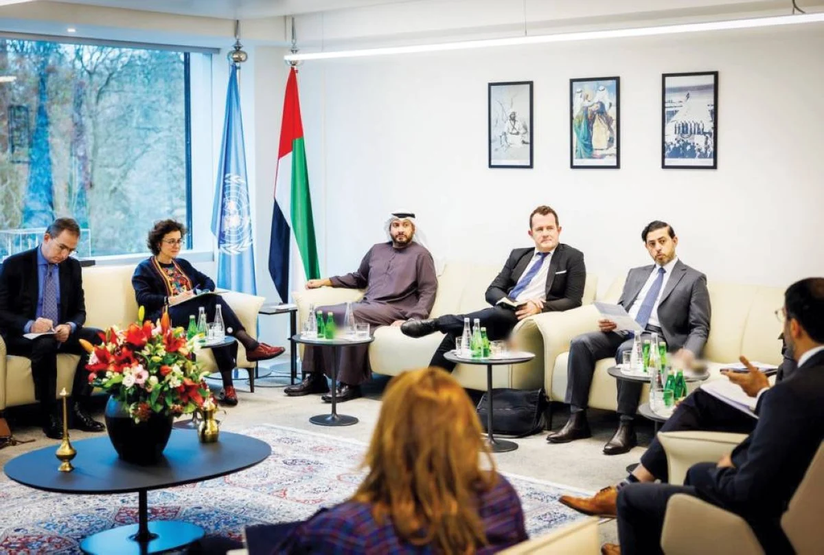 الإمارات تؤكد عزمها على تعزيز الحوار والتعاون بين كافة المجموعات الإقليمية 