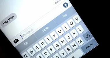 تحويل الرسائل الصوتية على iMessage إلى نص مكتوب 