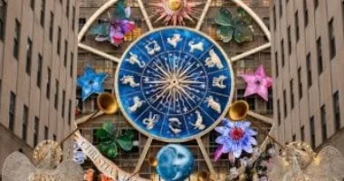 4 أبراج تخطفك من أول نظرة من غير أى مجهود. العقرب أبرزهم 