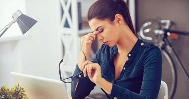 أيام المكتب وأيام المنزل: أفضل نمط عمل يتناسب مع نفسية المرأة 