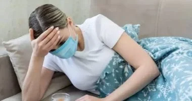 من أبرز الأسئلة في 2025: الفرق بين أعراض كورونا والإنفلونزا 