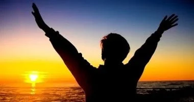 أربعة سمات يتصف بها الأشخاص المحظوظون: أنت مثلهم أم لا؟ 