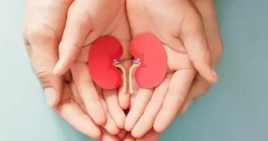 أكثر من مجرد جفاف: 10 علامات تدل على مشاكل الكلى لا تتجاهلها 