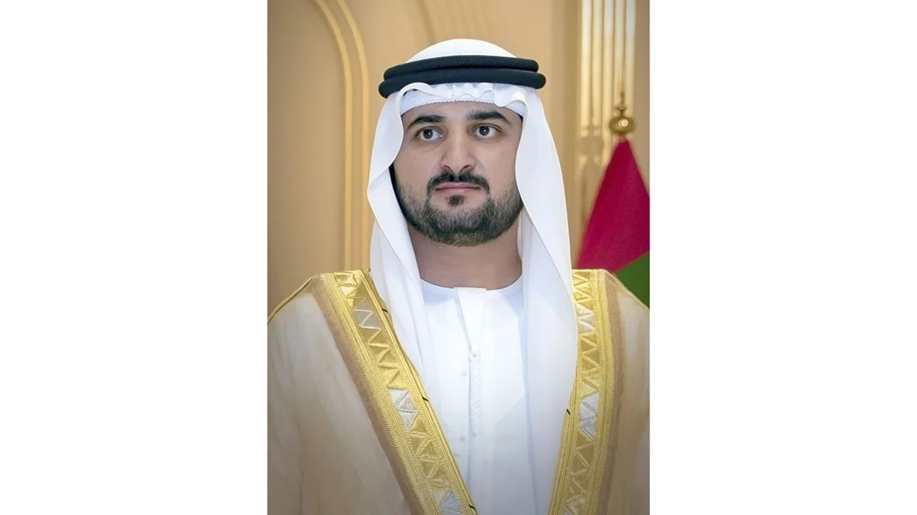 مكتوم بن محمد: محمد بن راشد نجح في تحقيق المستحيل، ورؤيته تصوغ الغد 