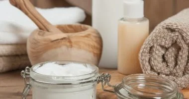وصفات طبيعية لترطيب البشرة وحمايتها من جفاف الشتاء 