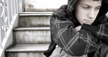 دراسة تحذر: التنمر يزيد مخاطر أعراض ما بعد الصدمة لدى المراهقين 