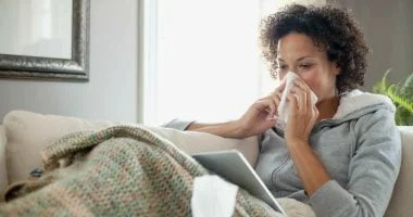 لماذا تنشط الفيروسات عند انخفاض الحرارة؟ ست نصائح سهلة للوقاية 