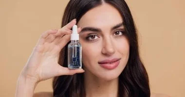 وفري أموالك: طرق صنع سيروم حسب نوع البشرة بخطوات بسيطة 