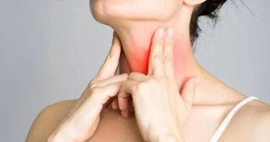 سبعة عوامل تزيد من خطر الإصابة بسرطان الغدة الدرقية 