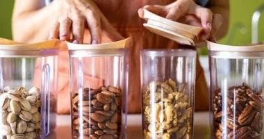 رمضان: 4 خطوات لتخزين الياميش والمكسرات بجودة عالية 