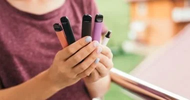 أضرار التدخين الإلكتروني: تأثيره على القلب 