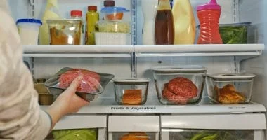 سبعة أنواع أطعمة للشراء والتخزين قبل رمضان لتكون جاهزاً 