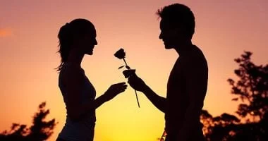 عيد الحب: دراسة تكشف كم مرة يقع الإنسان في الحب الحقيقي؟ 