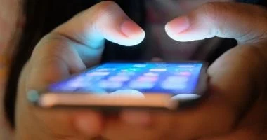 كيف تستعيد مساحة التخزين في هاتفك الممتلئ دون حذف بياناتك المهمة 