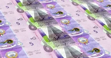 سعر الدينار الكويتي مقابل الجنيه اليوم الأحد 8 مارس 2026 