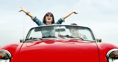 إذا سافرت في العيد، أربعة تطبيقات تسهّل رحلتك وتزيد متعتها 