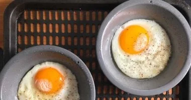 كيف يؤثر تناول البيض في مستوى الكوليسترول لديك؟ 